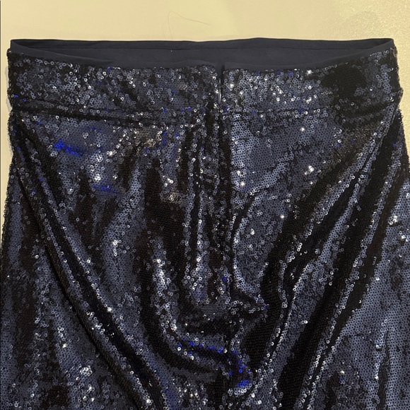 Chelsea28 Pull-on Midnight Blue Sequence Pencil Skirt. Size Medium (Worn ONCE!) - Picture 10 of 10